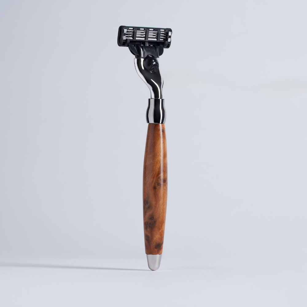 Set de 3 piezas Madera de Tuya Fibra "Blanco Alta Montaña" Rastrillo Mach3 Acabado Cromo