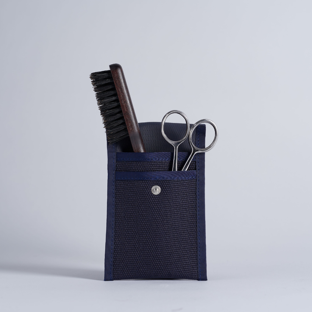 Kit de barba y bigote: cepillo y tijeras